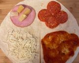 A picture of step 2 of Hawaiian pizza waffle / pizza flip.