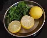 A picture of step 1 of Mint Lemon Mojito.