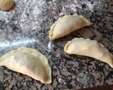 Foto del paso 3 de la receta: Masa para empanadas de horno (tipo criollas) bien sequitas!!