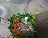 A picture of step 3 of Kairi ki chutney.