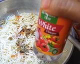 A picture of step 5 of Street Style Chicken Noodles.