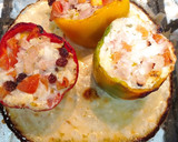 Foto del paso 5 de la receta: Pimientos tricolor rellenos con pavo y queso azul