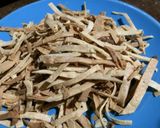 A picture of step 3 of Homemade Tortilla Chips.
