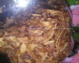 Foto langkah ke 10 dari resep Bawang Merah Goreng Anti Mlempem.