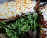 Foto del paso 4 de la receta Matambre tiernizado a la pizza con patatas, ajos y pimientos fritos