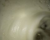 A picture of step 4 of Creamy white cake.