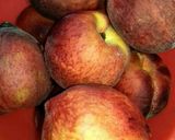 Foto del paso 1 de la receta: Duraznos en almíbar y jugo