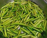 Hình bước làm 1 của món Dưa chua rau nhút