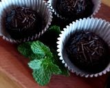 A picture of step 1 of Brigadieros.
