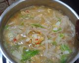 Foto langkah ke 7 dari resep Kwitiau Kuah Sederhana.