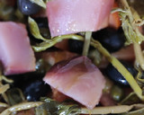 Foto del paso 4 de la receta: Ensalada de tomate y bonito