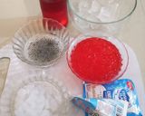 Foto langkah ke 1 dari resep Es Pink Lava Jelly.