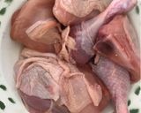 Foto langkah ke 1 dari resep Ayam goreng tepung.