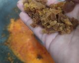 Foto langkah ke 4 dari resep Serundeng Kelapa Manis Pedas.