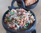 Foto del paso 2 de la receta: Pebre con cebolla escabeche
