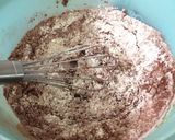 Foto langkah ke 4 dari resep Brownies Kitkat lumeeerr (No Mixer).