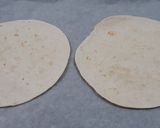 Foto del paso 3 de la receta: Falsa pizza hispanoitaliana