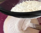 Foto del paso 9 de la receta: Coca de pasas. (y nueces)