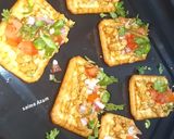 A picture of step 2 of Tuc chicken sandwich 💕ٹک چکن سینڈوچ💕.