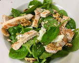 Foto del paso 5 de la receta: Ensalada de espinacas y pollo