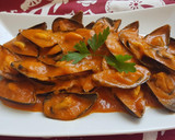 Foto del paso 4 de la receta: Mejillones de roca al Albariño con salsa picante