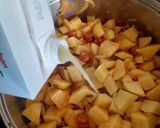 Foto del paso 6 de la receta: Patatas guisadas con champiñón y choriceta