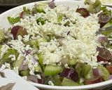 A picture of step 4 of Paneer kiwi salad.