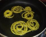 A picture of step 3 of Jalebi.