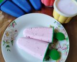 Foto langkah ke 5 dari resep Strawberry ice cream.
