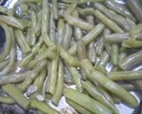 Une image de l'étape 3 de Haricot vert sauté.
