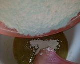 Foto langkah ke 5 dari resep Eggless Banana Steamed Cake (no mixer, no telur, no oven).