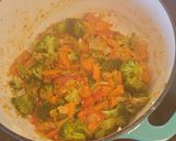A picture of step 2 of E!'s Panang Curry with Chicken.