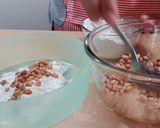 Foto langkah ke 3 dari resep Kacang telur renyah.