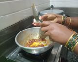 மிளகு முட்டை சாதம்(muttai milagu sadam recipe in tamil) ரெசிபி ஸ்டேப் 2 புகைப்படம்