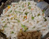 A picture of step 8 of White sauce pasta.