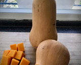 Foto del paso 1 de la receta: Crema de calabaza (en estuche de vapor Lékué)