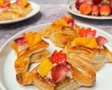 Foto langkah ke 8 dari resep Pastry Fruits Puff.