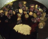 Foto del paso 4 de la receta: Arroz con pato salteado con Moscatel y pasas