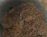 A picture of step 1 of Oreo Kulfi.