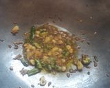 हरी मटर की घुघनी (hari matar ki ghugni recipe in Hindi) रेसिपी चरण 2 फोटो