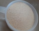 A picture of step 1 of Semolina Namakpare.