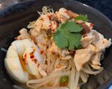 รูปขั้นตอนการทำที่ 10 ของ ก๋วยเตี๋ยวไก่ต้มยำ แห้ง ใส่ไข่