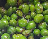 A picture of step 1 of Vadumanga (mango pickle).