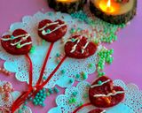 A picture of step 5 of Red Velvet Heart Balloons.