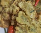 Foto langkah ke 5 dari resep Tempe Mendoan Daun Kucai.