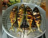 Foto langkah ke 4 dari resep Ikan Bakar Oles kunyit.