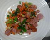 A picture of step 2 of Natto Fried Rice.