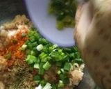 A picture of step 3 of Chicken pakora's.