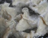 Foto langkah ke 5 dari resep Dumpling Ayam Bayam.