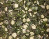 A picture of step 1 of Fry bhindi.